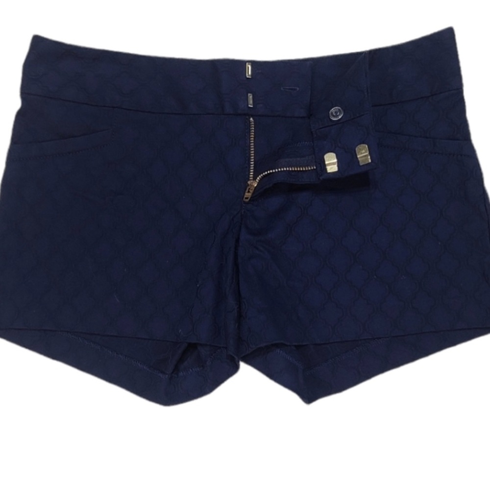Lilly Pulitzer jacquard navy blue shorts 💙